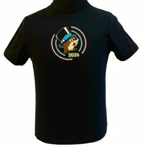 Buc-ee's Happy New Year 2026 Glow-in-the-Dark T-Shirt - Unisex Size L